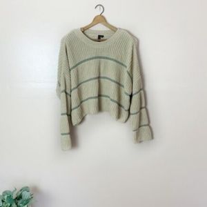 Moon & Madison crop sweater